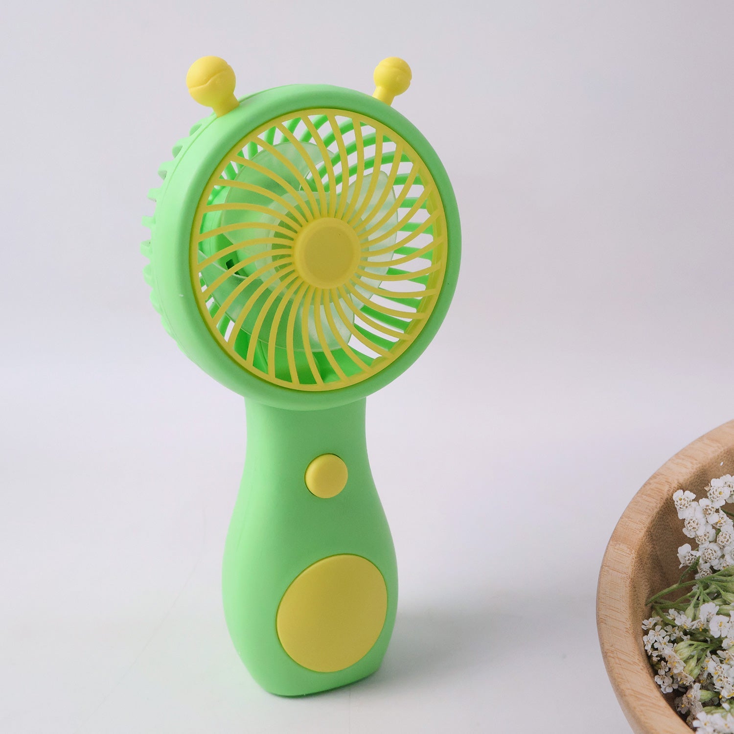 Rechargeable portable mini fan suitable for kids and adults
