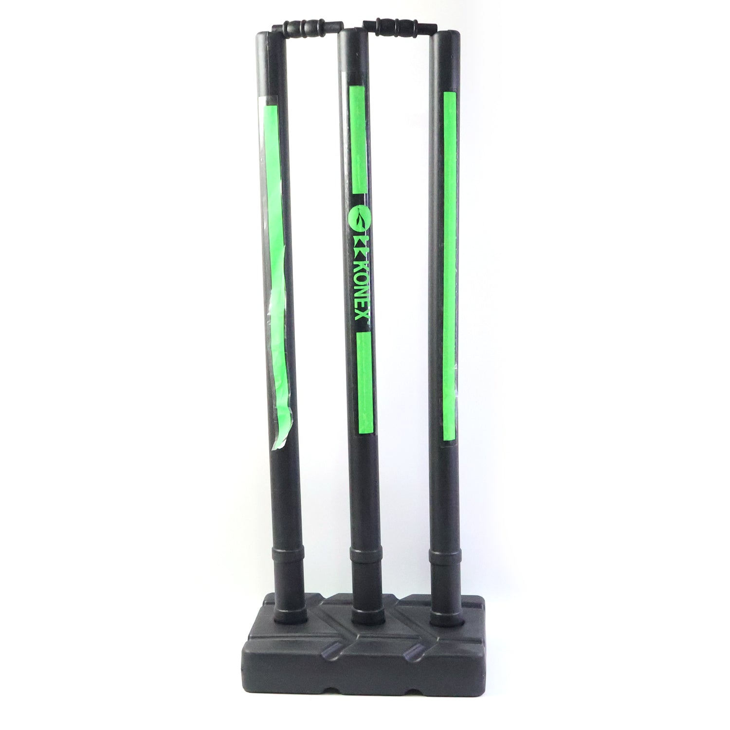 Training cricket stumps set suitable for kids and adults