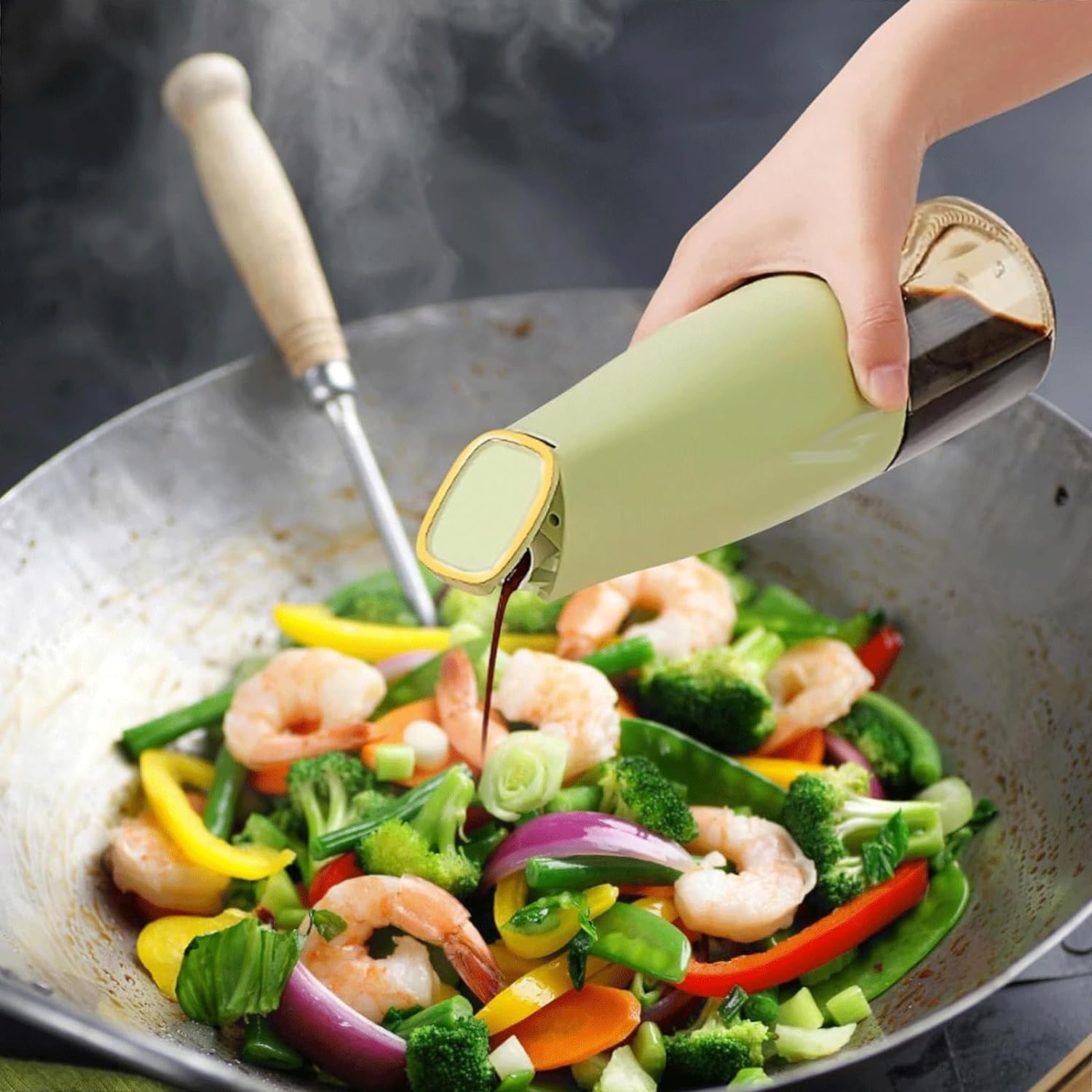 Sauce Dispenser Bottle 500ml, Squeeze Bottle for Ketchup Sauces and Oil (1 Pc)