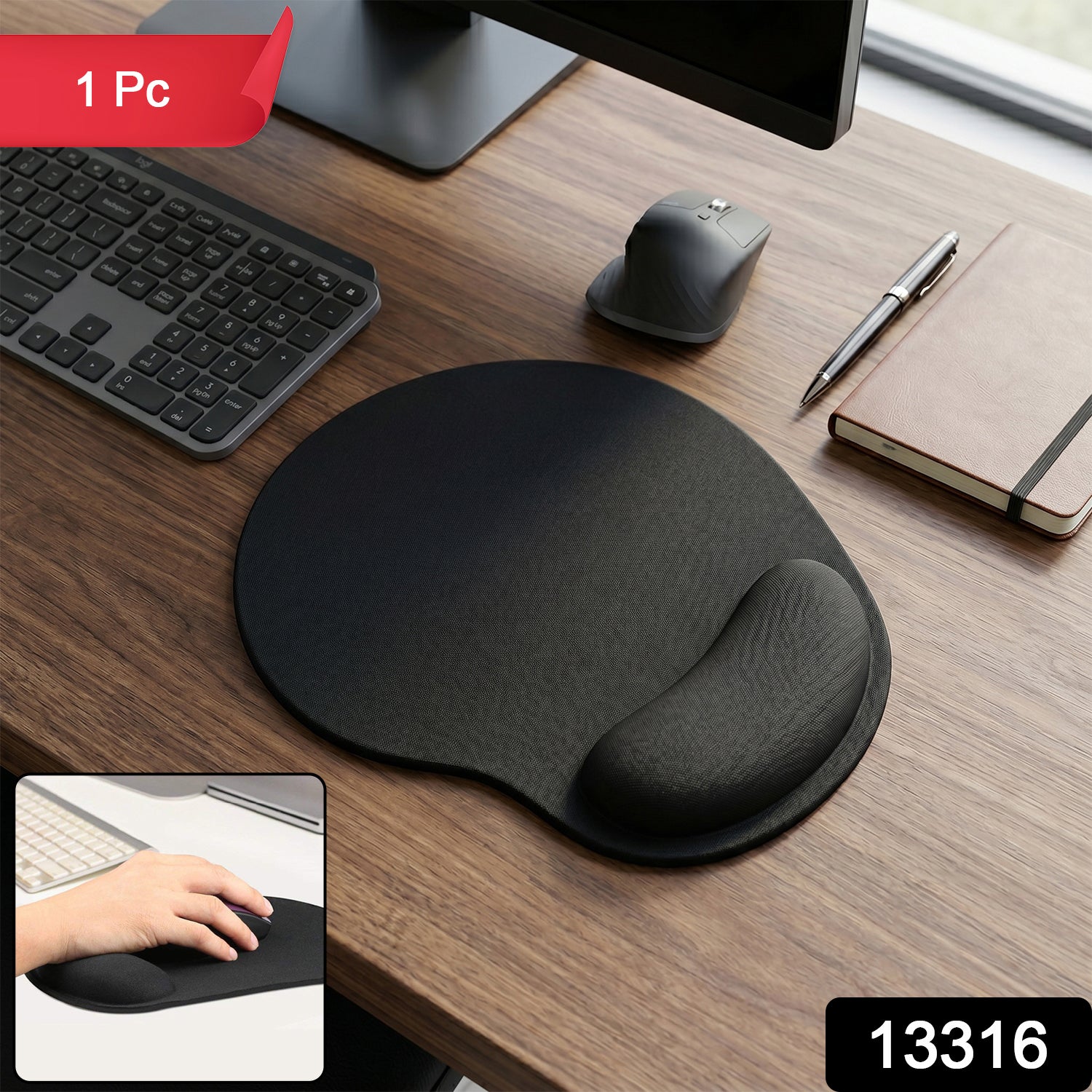 Packaging of ergonomic gaming mouse pad with wrist support