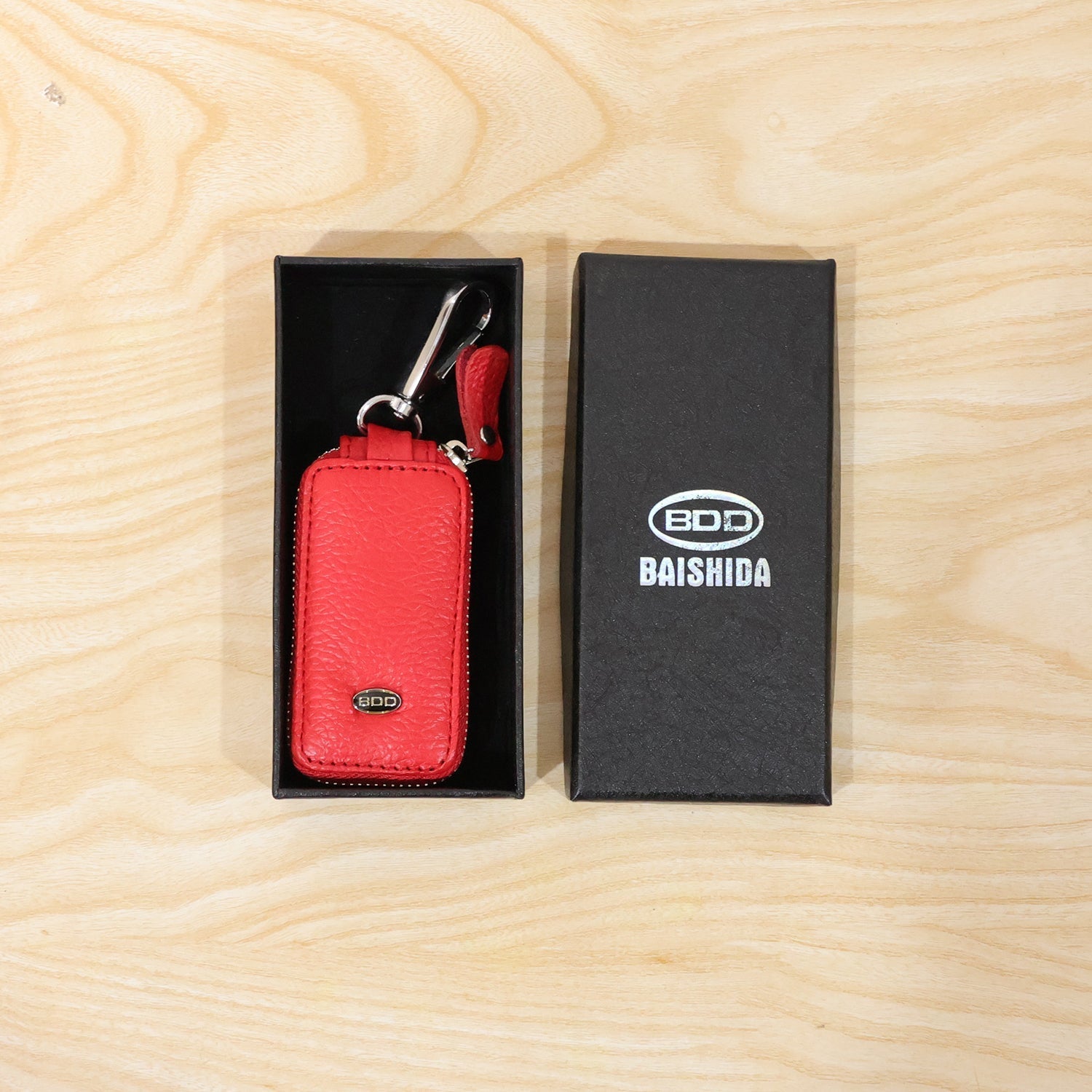 Packaging box for the leather car key holder