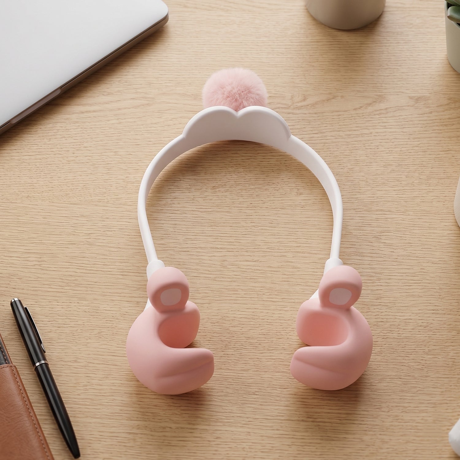 Flexible bunny phone holder - image 4