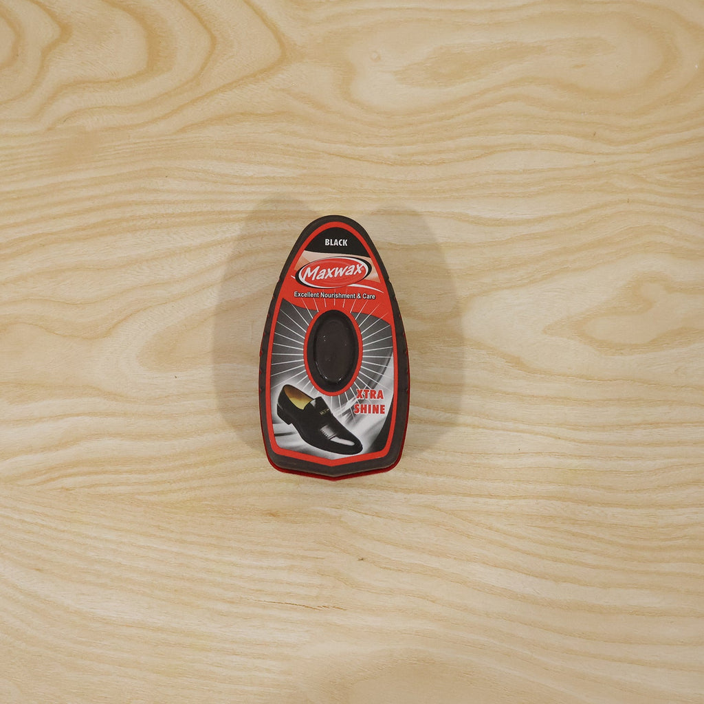 Instant shine shoe sponge for leather footwear