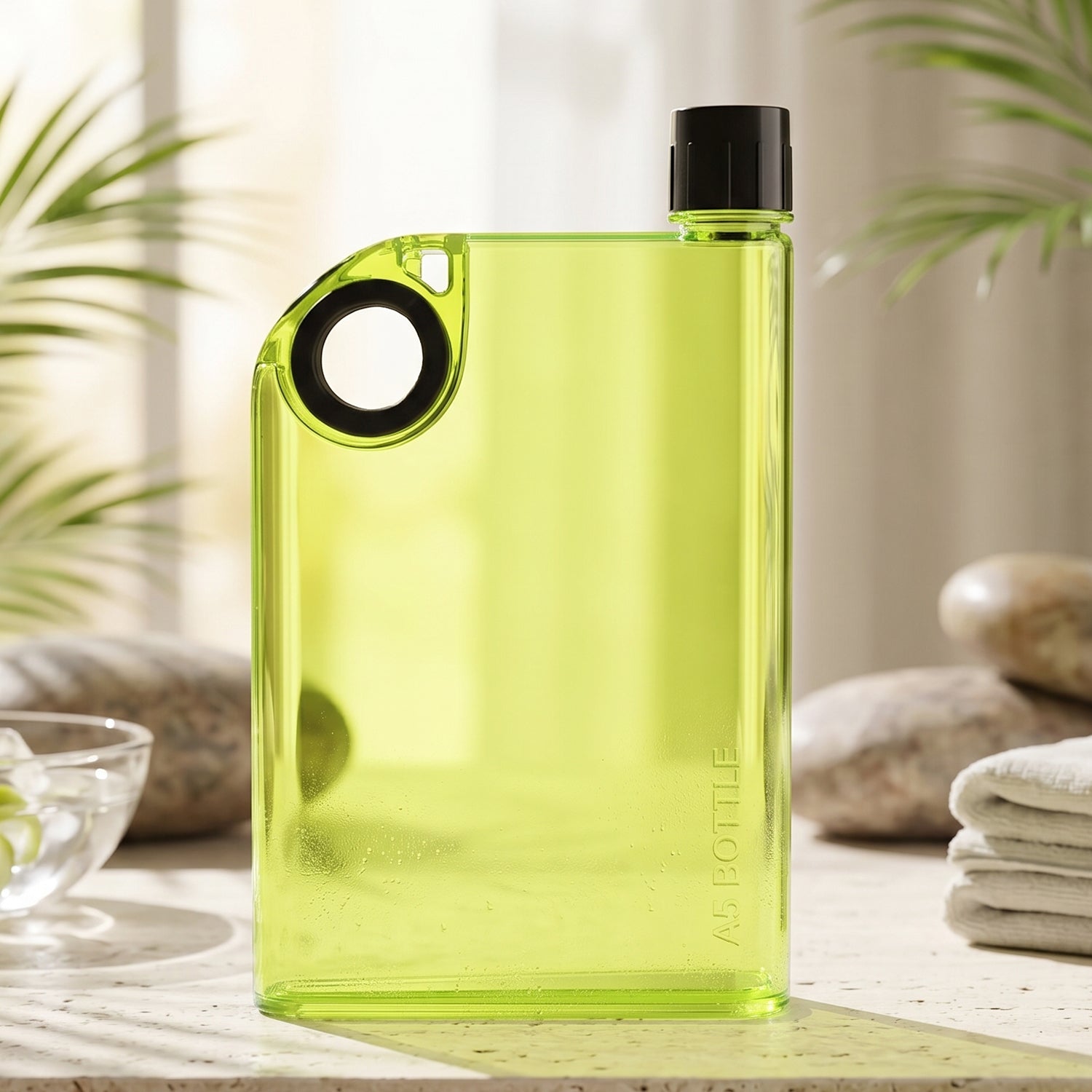 Memo bottle white bg