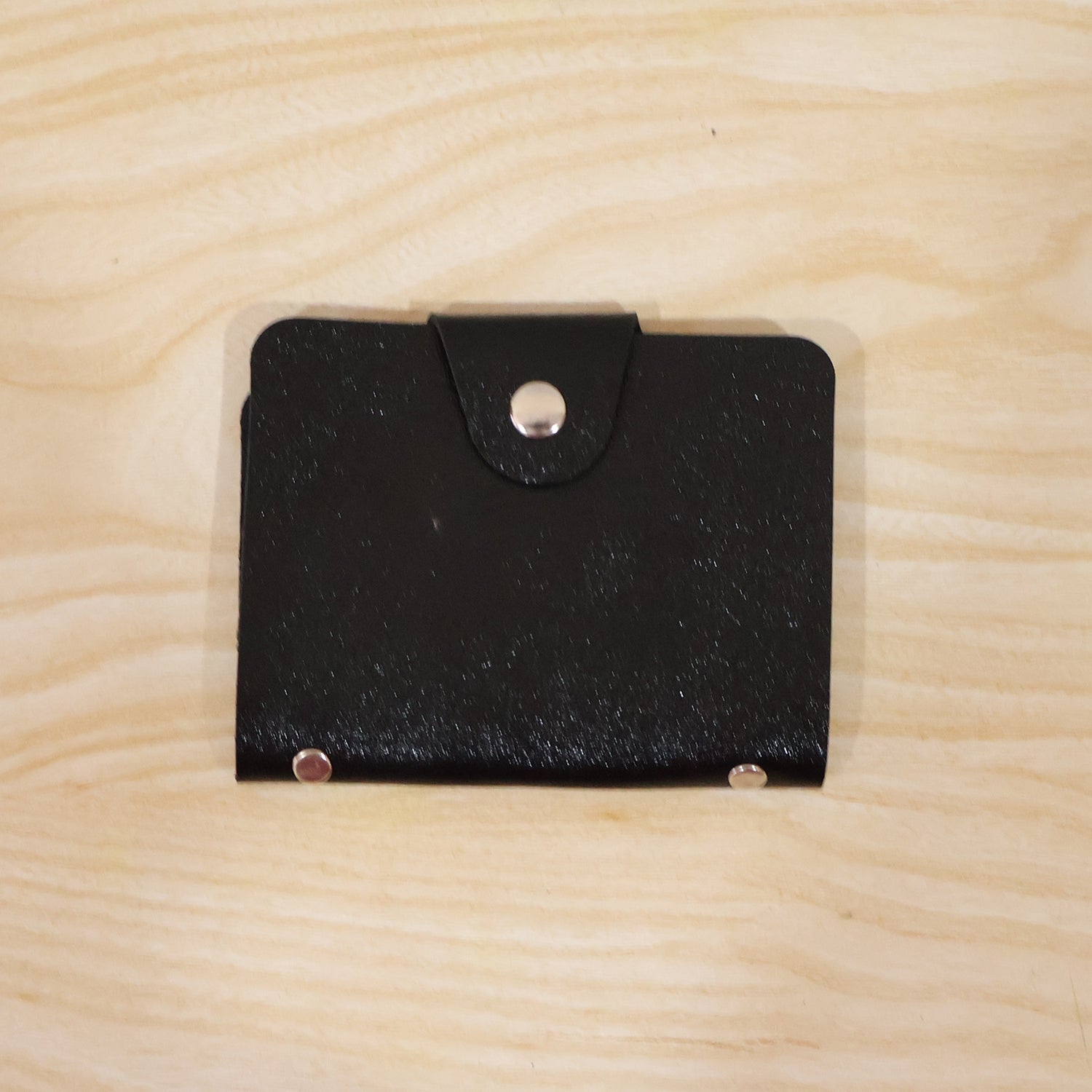 Pocket card holder daily use