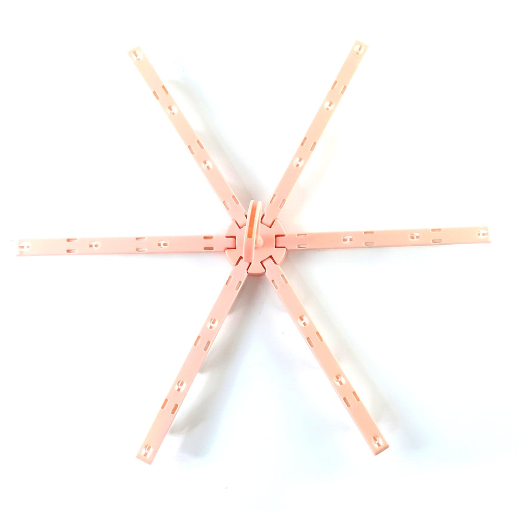 Portable clip hanger for drying baby clothes and towels