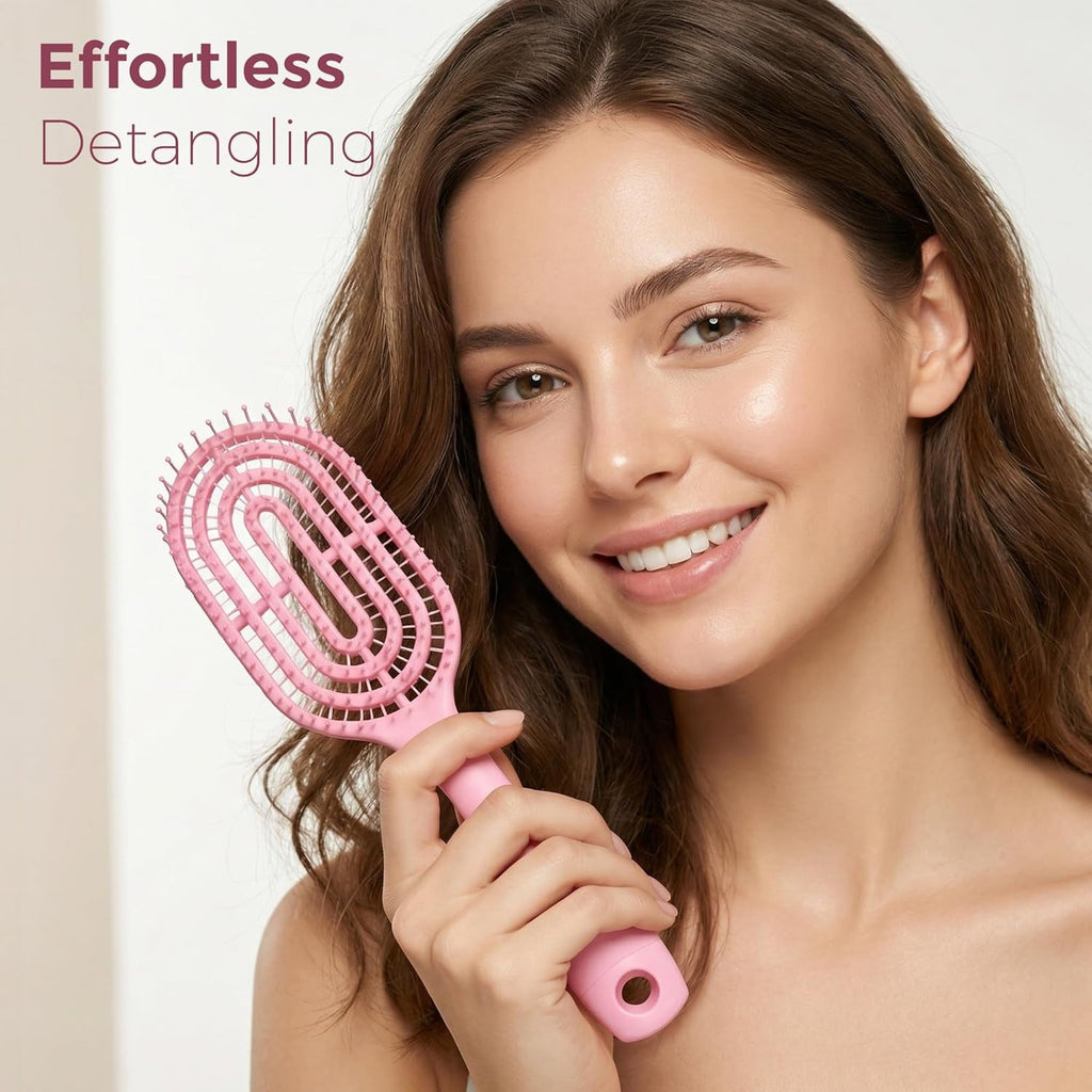 Close up of the flexible bristles on the detangling massage comb.