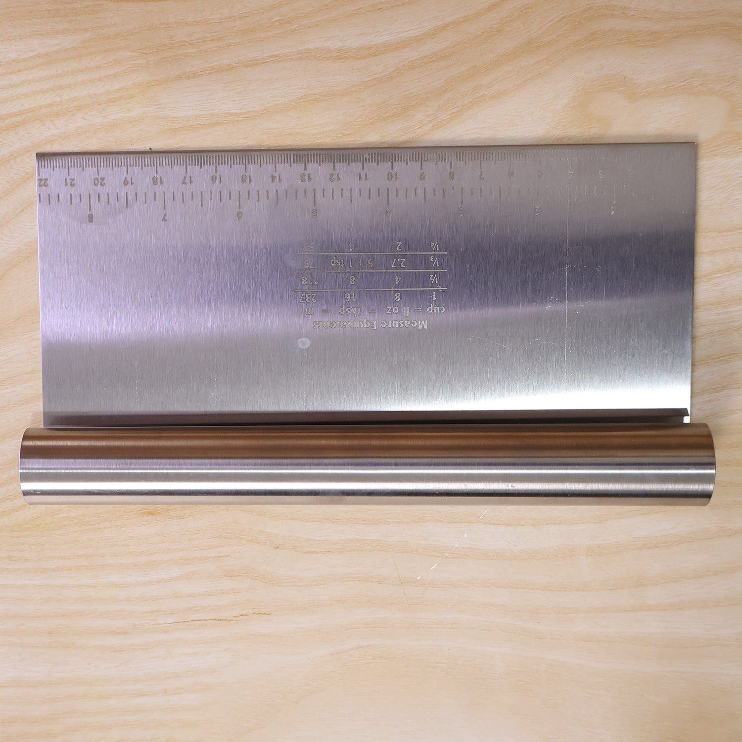 Dough scraper size details