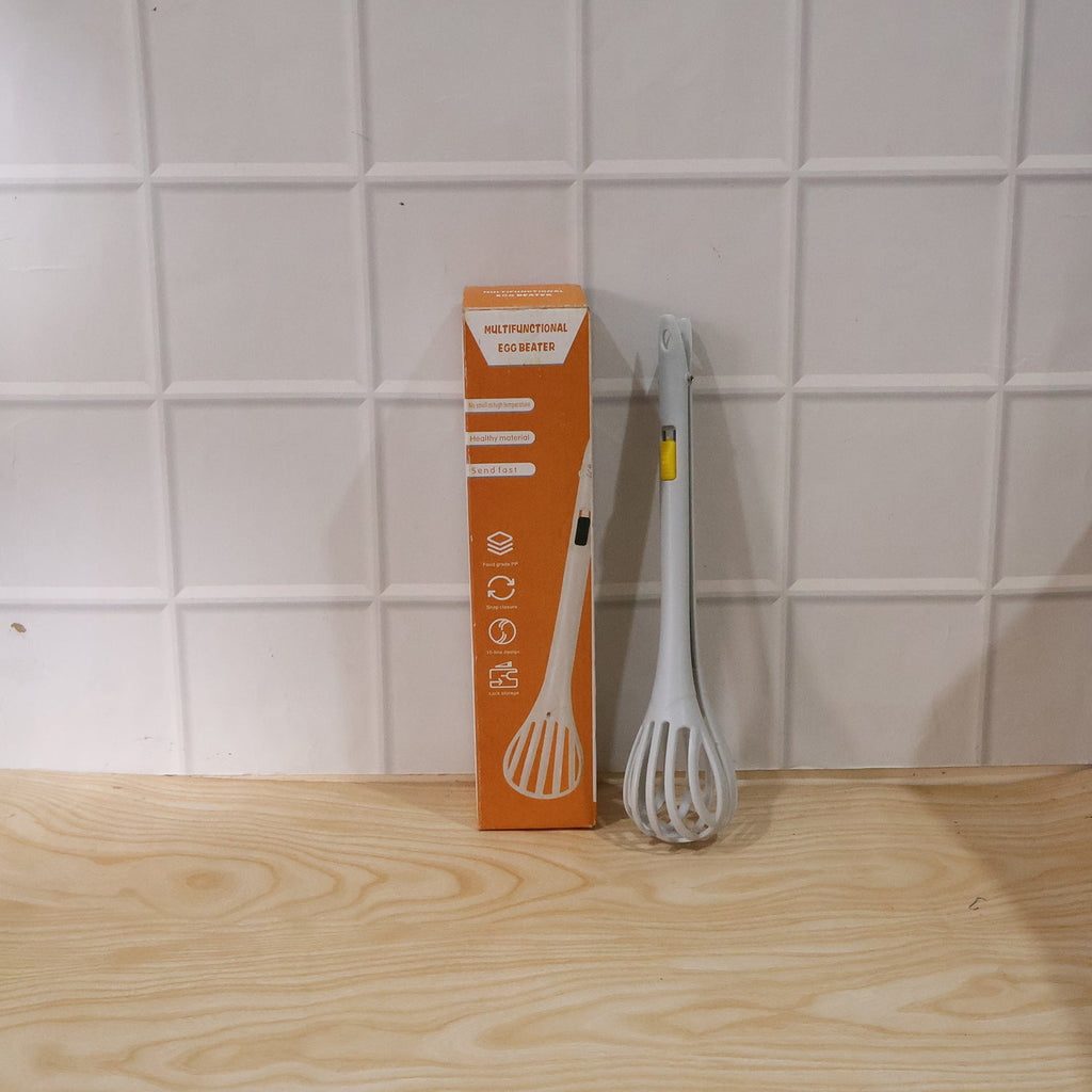 Manual egg beater kitchen use