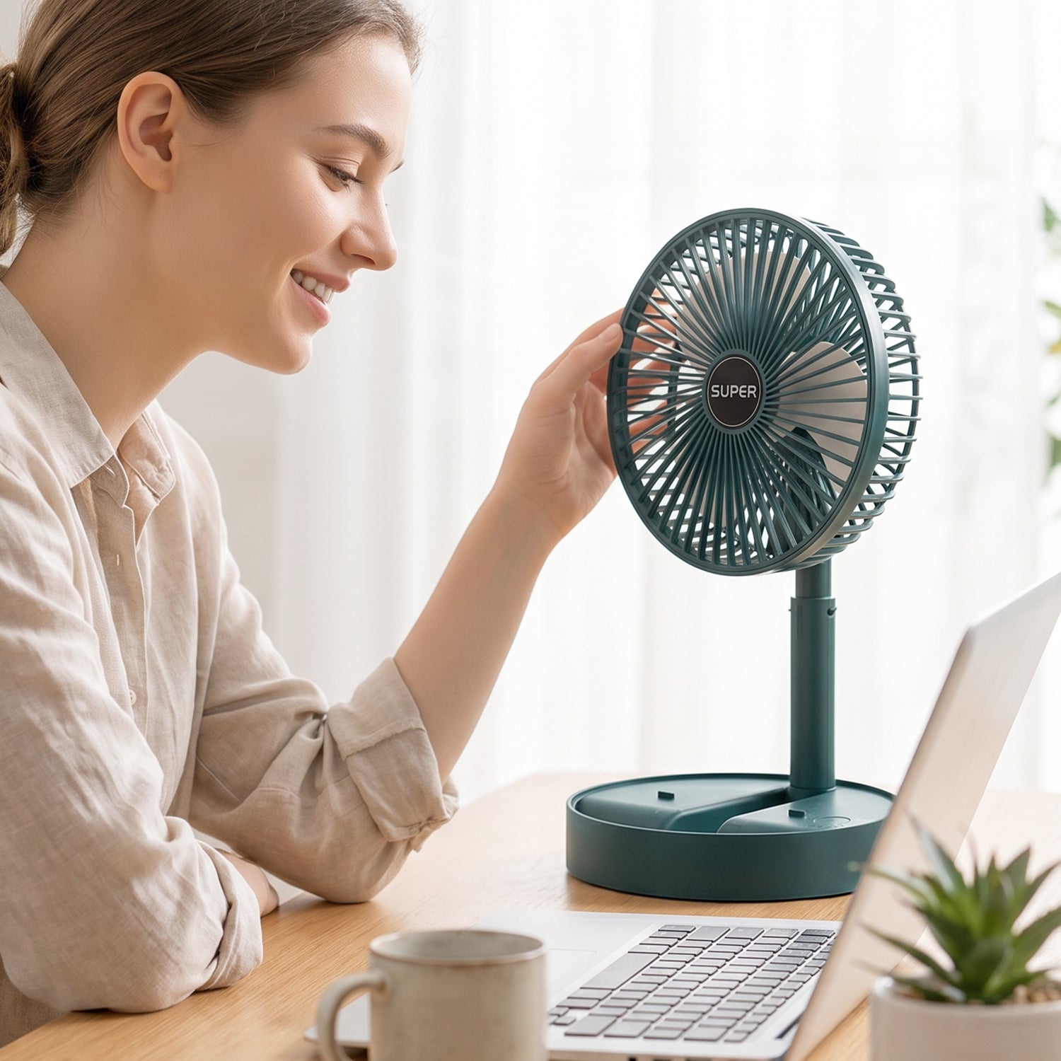 Portable table fan for home, office and study desks