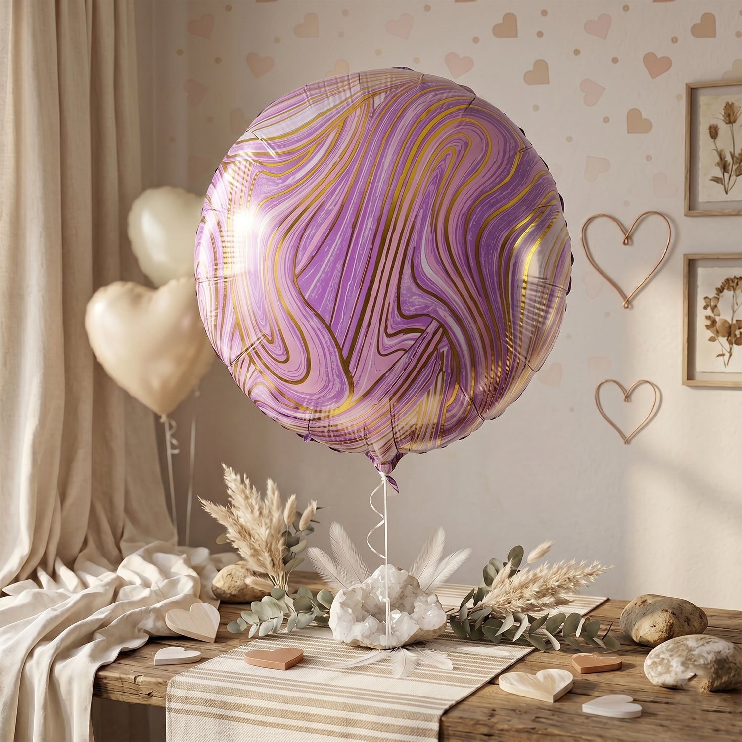 Kids’ party round marble balloon decor