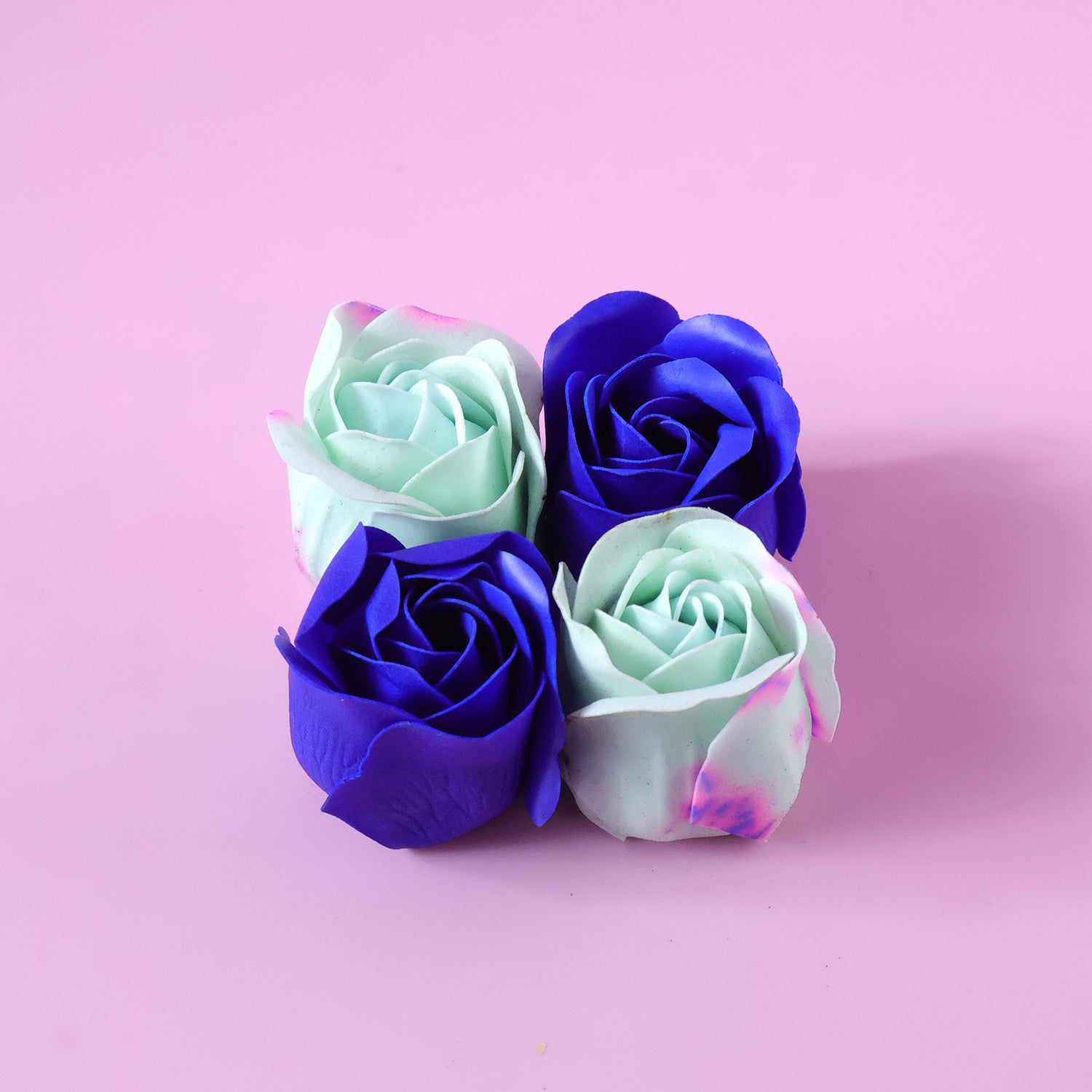 Bath soap gift set with elegant storage box