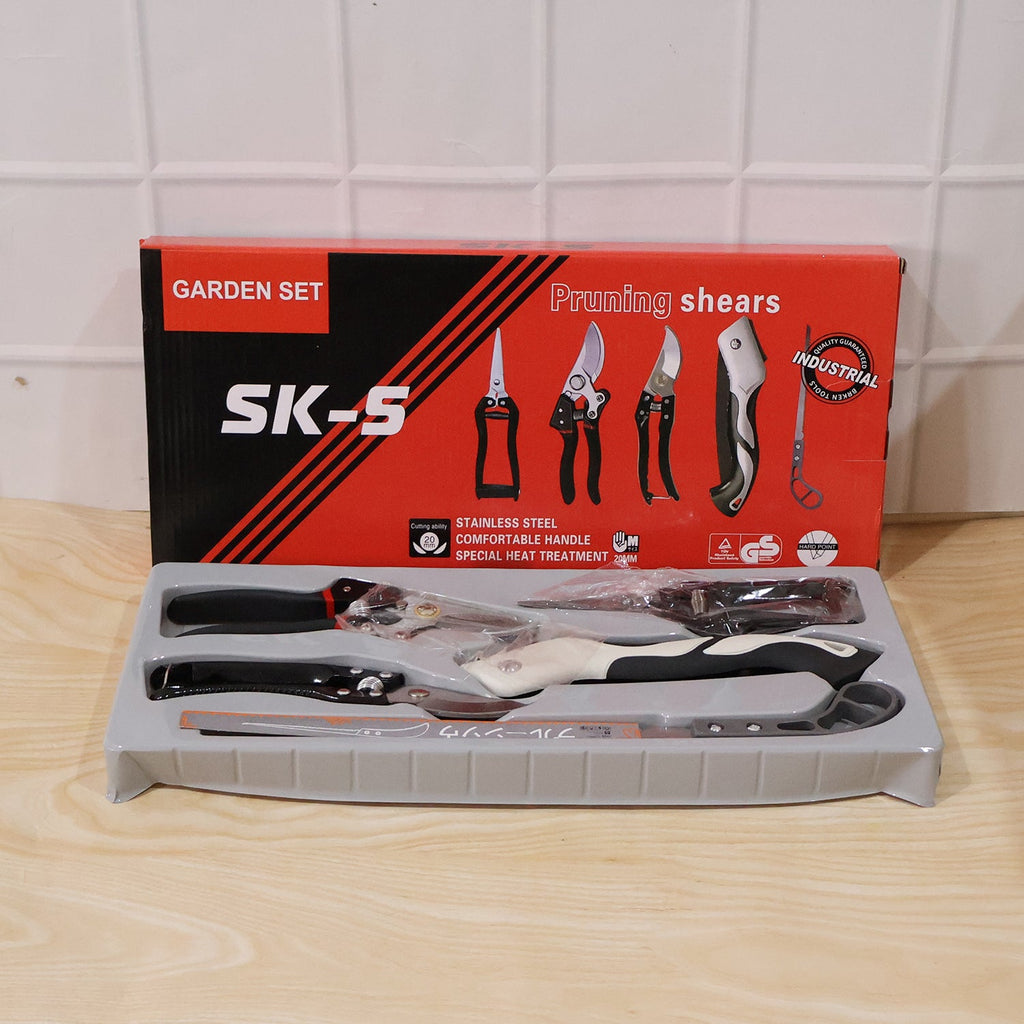 5 in 1 garden cutting tool set with pruning saw, shears and secateurs