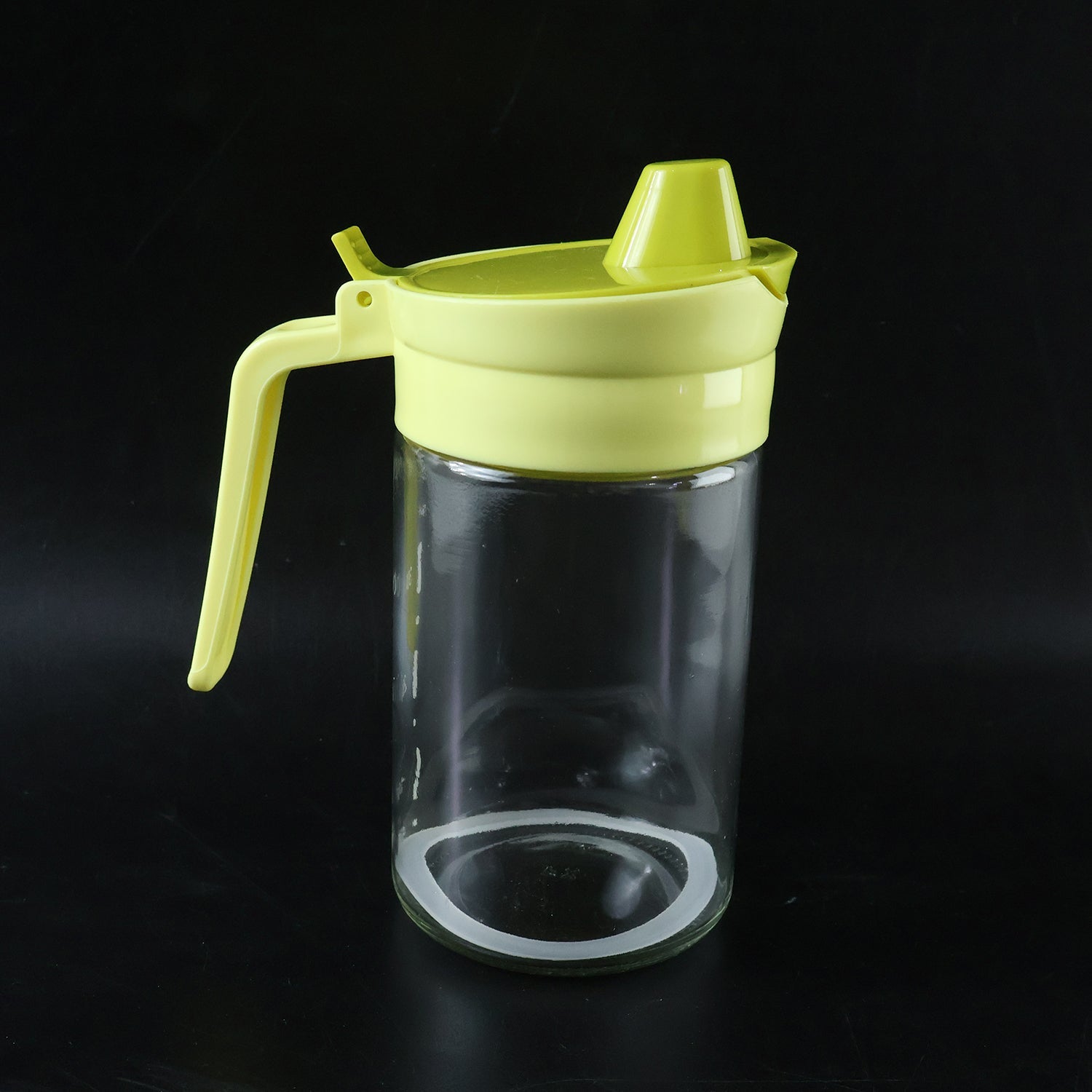 Glass oil dispenser front view