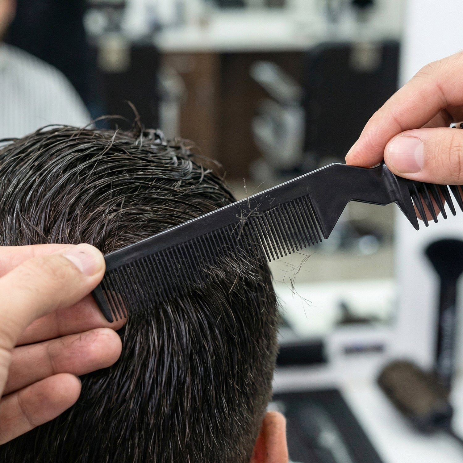 Hair cutting scissors with comb for styling