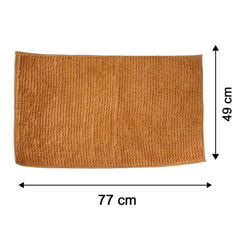 Plush microfibre door mat with anti skid base