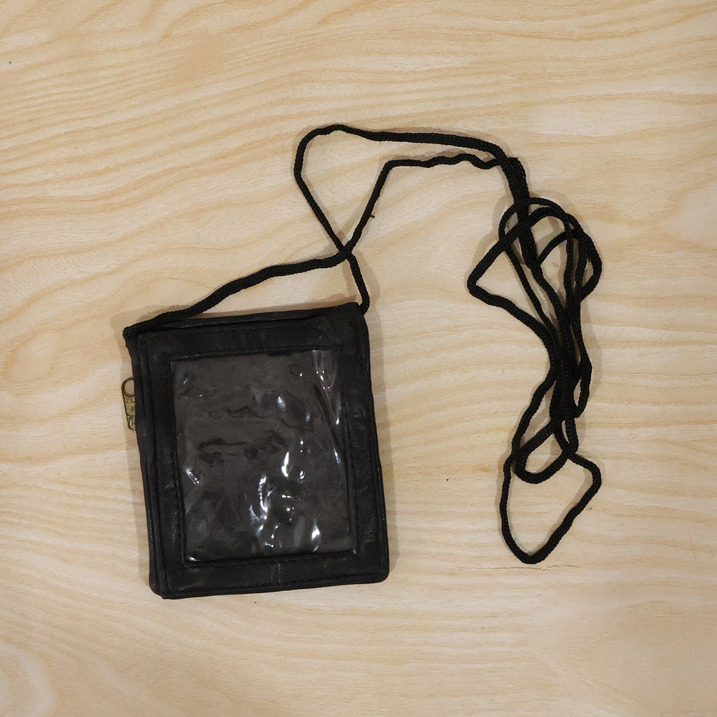 The complete leather neck wallet with lanyard, suitable for office and travel