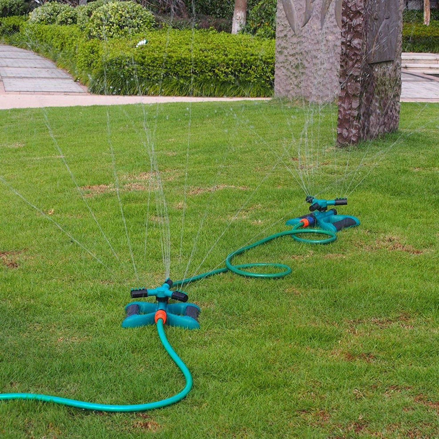 Water sprinkler nozzle detail