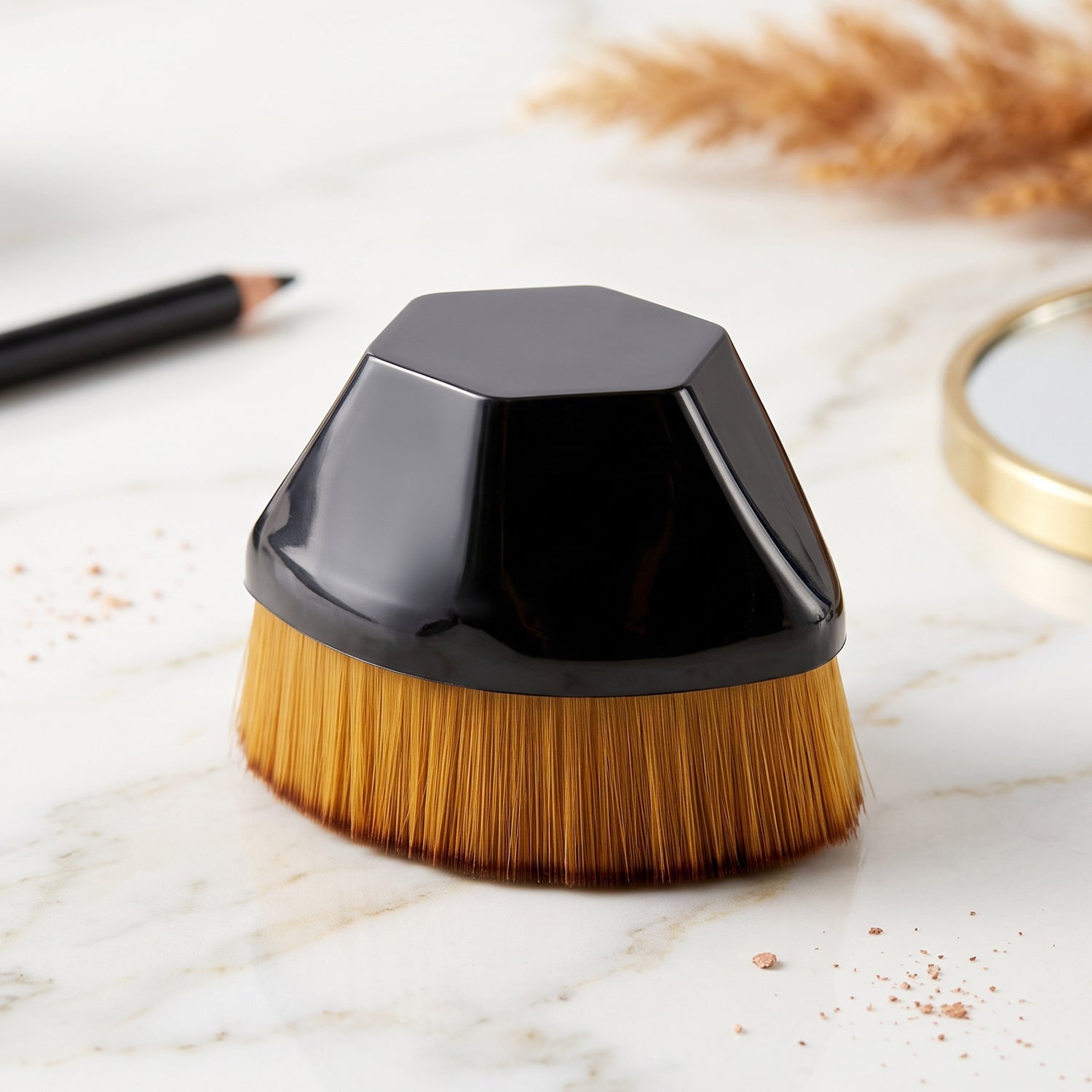 Foundation Makeup Brush – Soft Bristles & Portable Case | BeautyBare (B Grade)