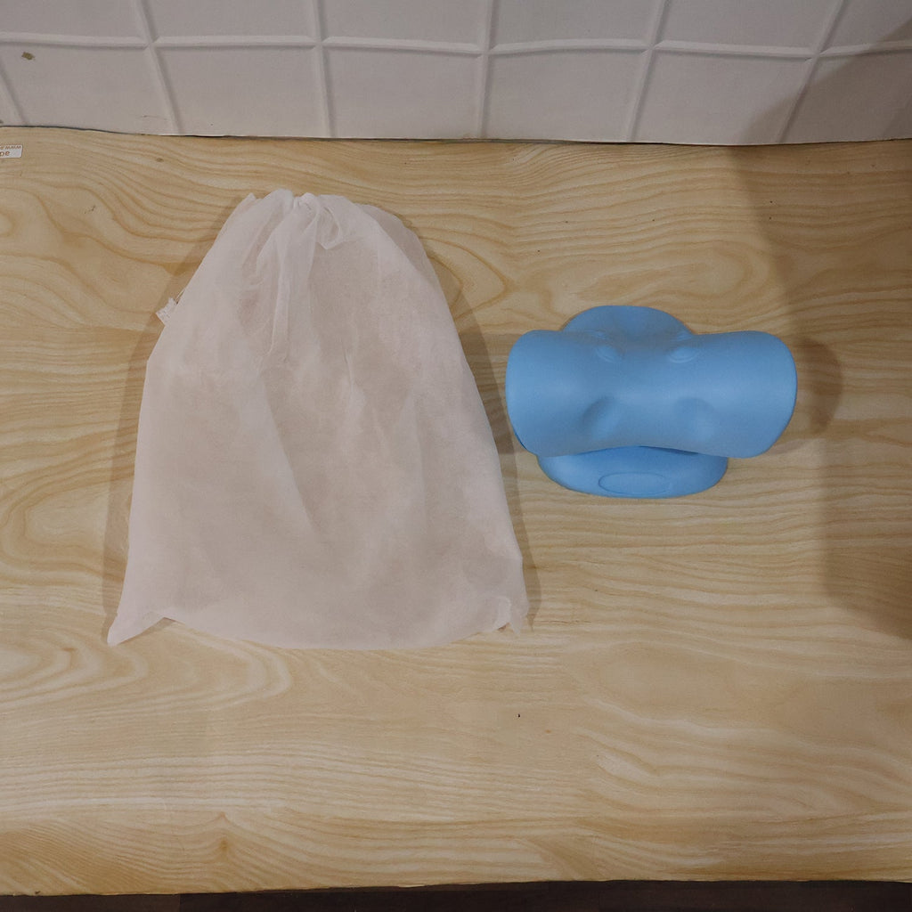 Neck support pillow daily use