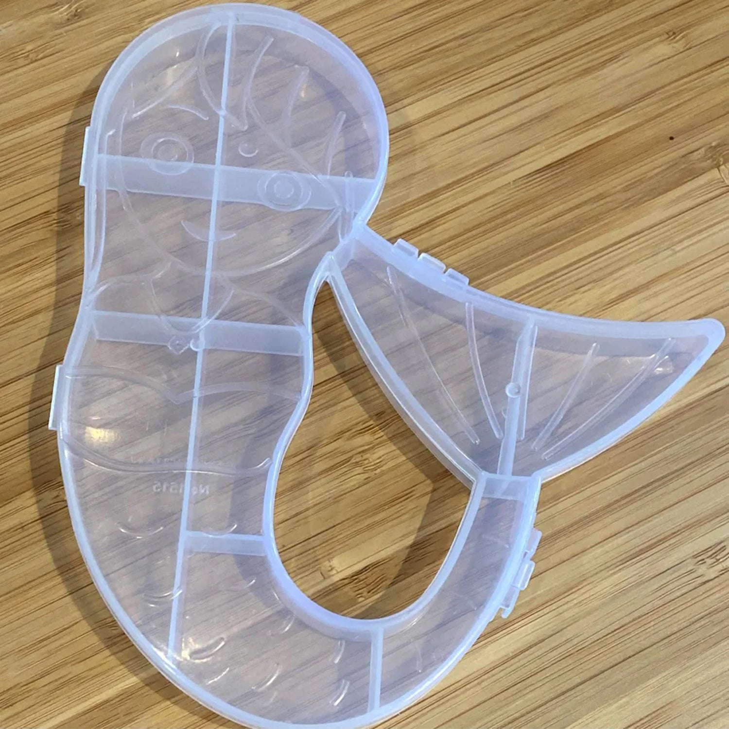 Mermaid organizer box size