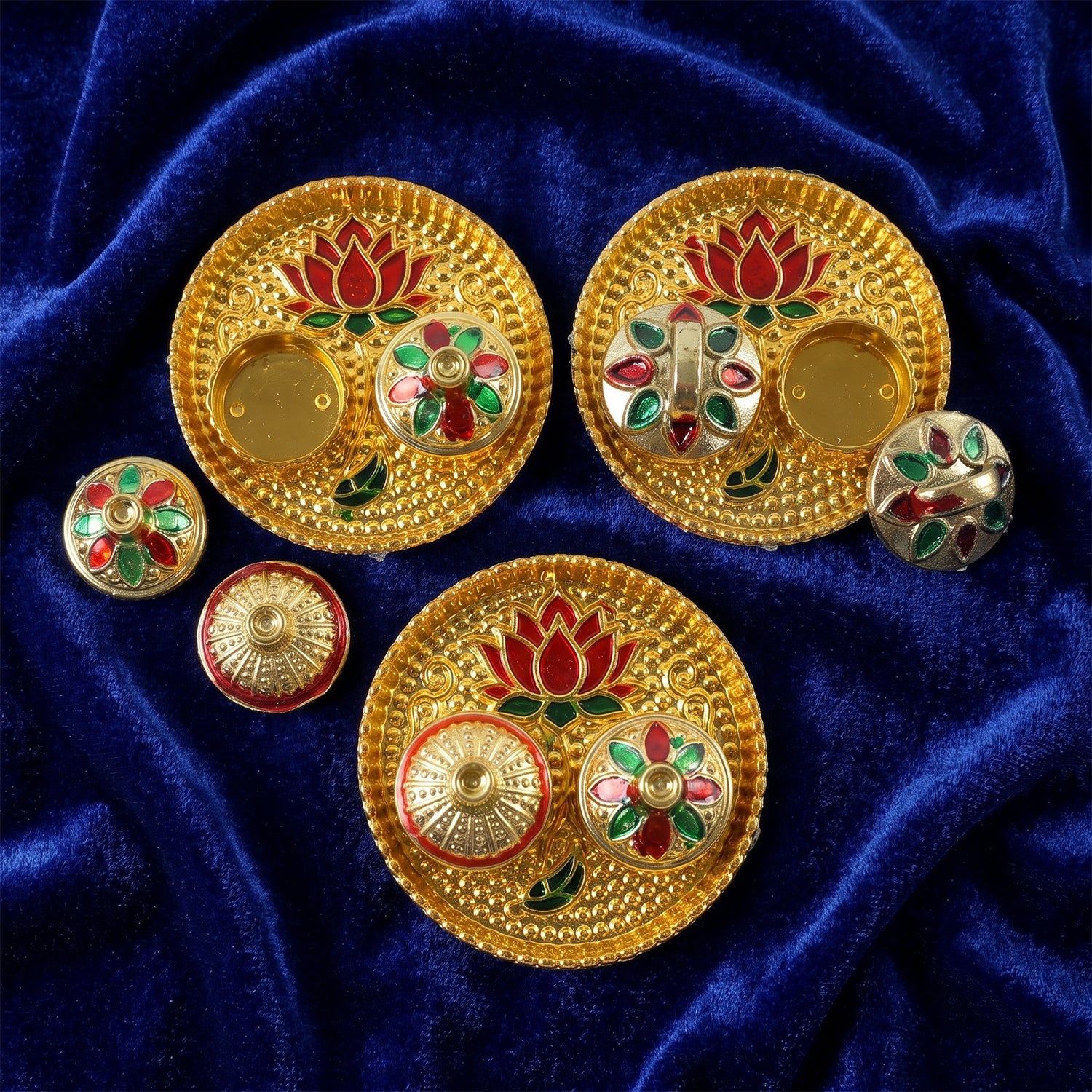 Round kumkum kankavati with lotus pattern for auspicious use