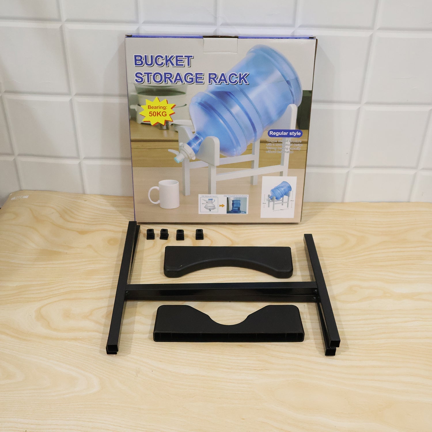 Metal water can stand set