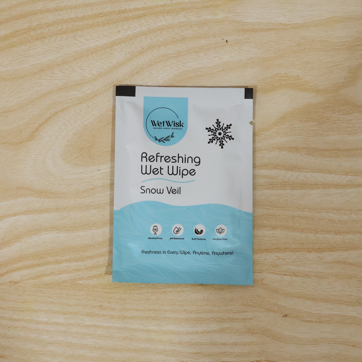 Daily hygiene use of Snow veil wet wipe