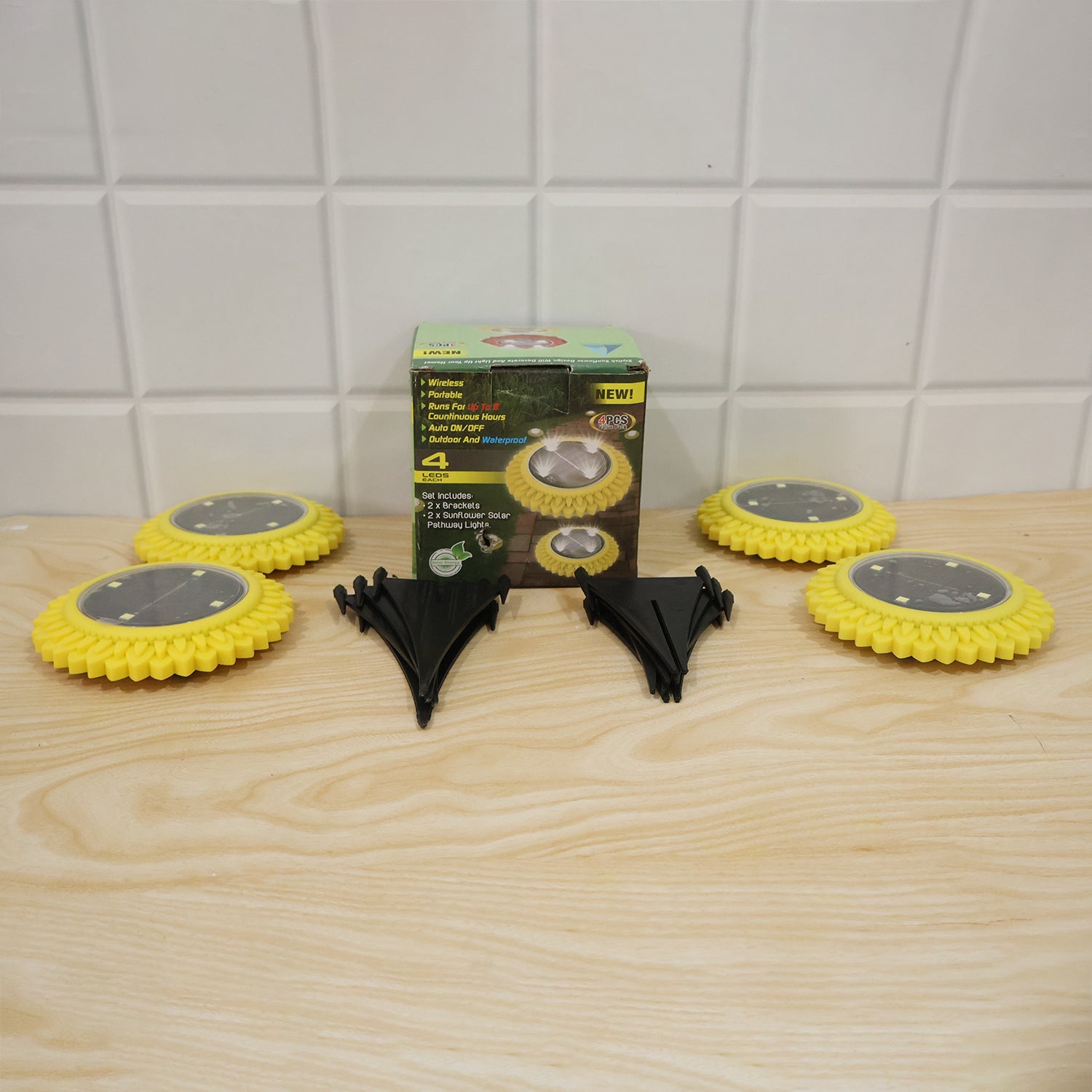 Garden Solar Light 4 Pc Sunflower Waterproof LED Pathway Stake Light (4 Pc Set)