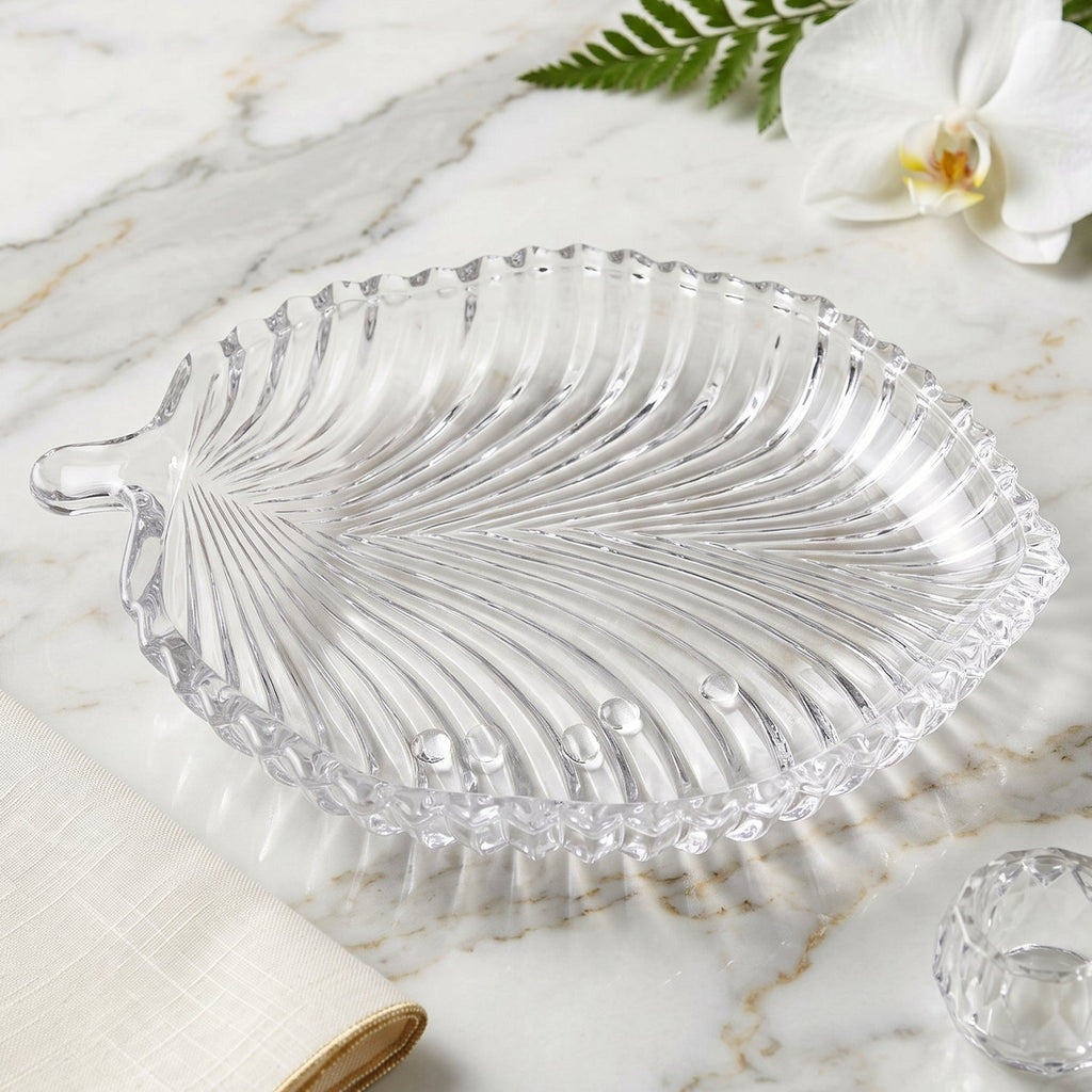 Decorative leaf design glass tray for parties and dining