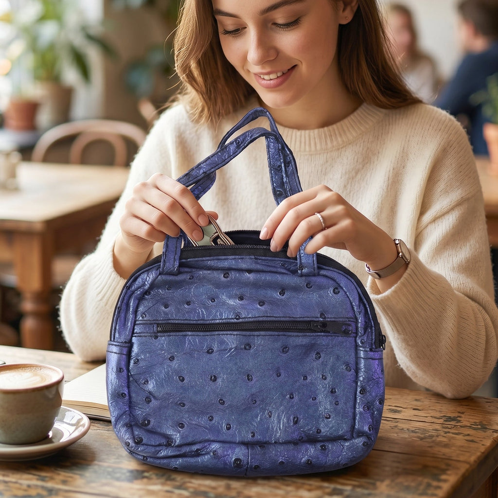 Mini handbag carrying use