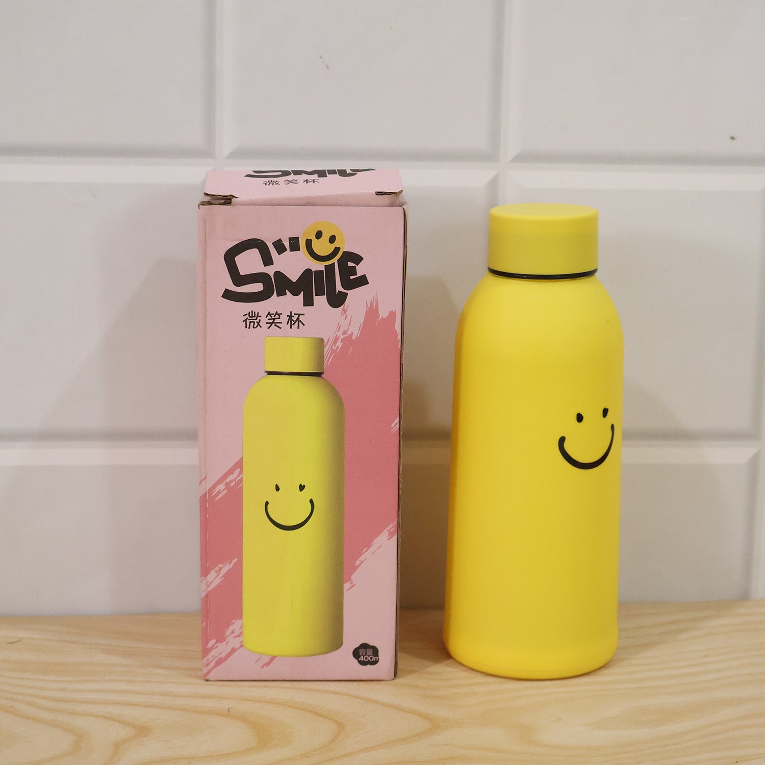 400 ML Smiley Face Glass Water Bottle with Silicone Sleeve for Office (1 Pc)