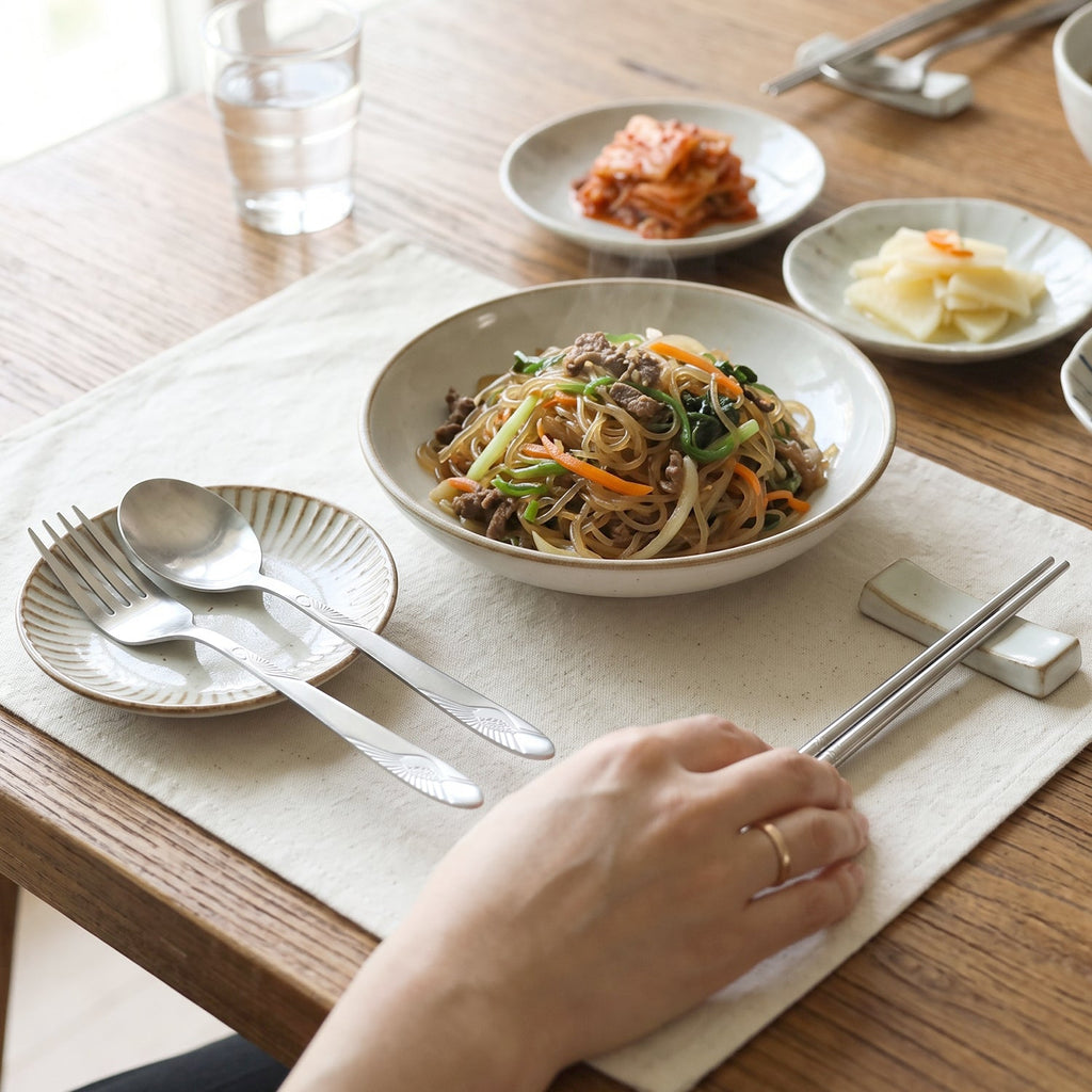 On the go flatware set with pouch for lunch and picnics