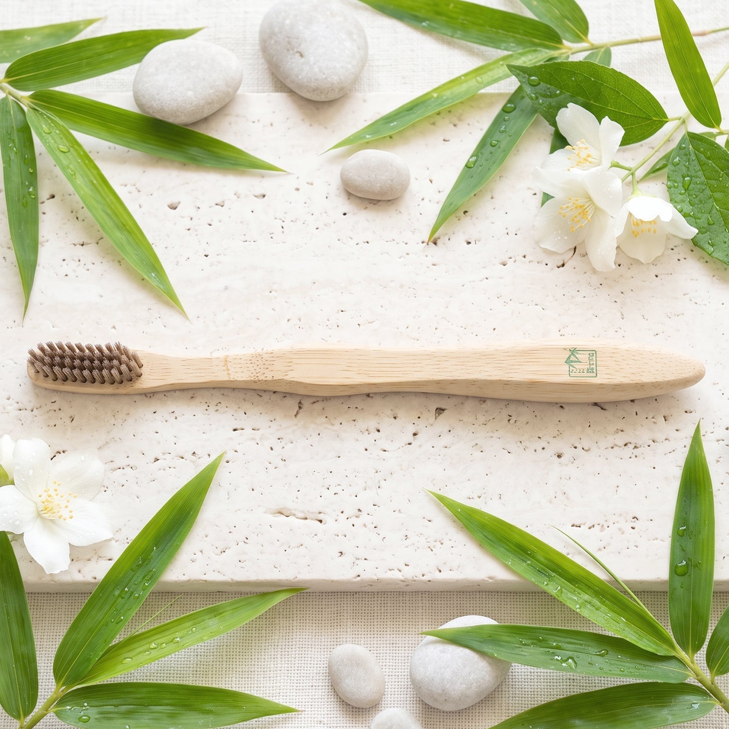 Soft Bristle Bamboo Toothbrush, Eco-Friendly Wooden Toothbrush for Travel (1 Pc)