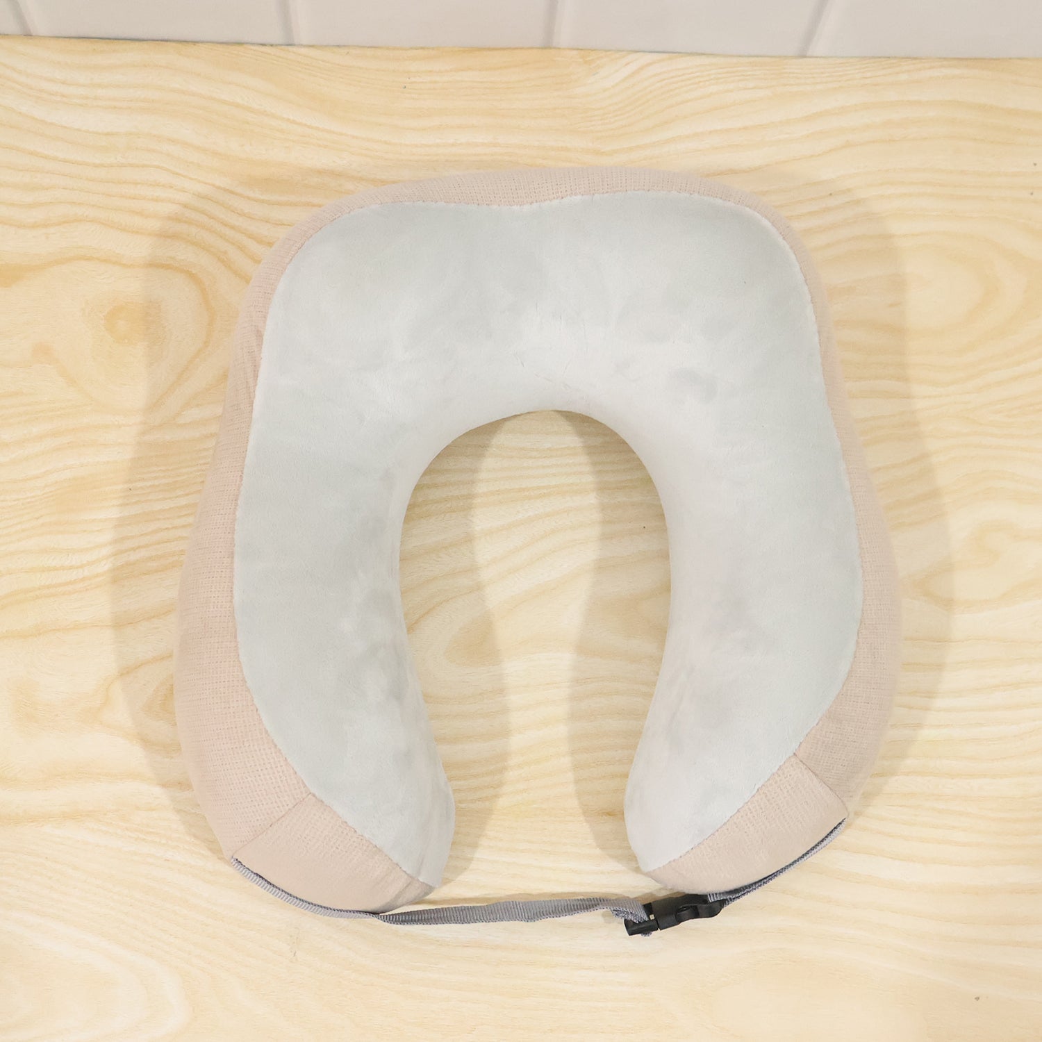 Lightweight beige U shaped pillow for comfortable rest