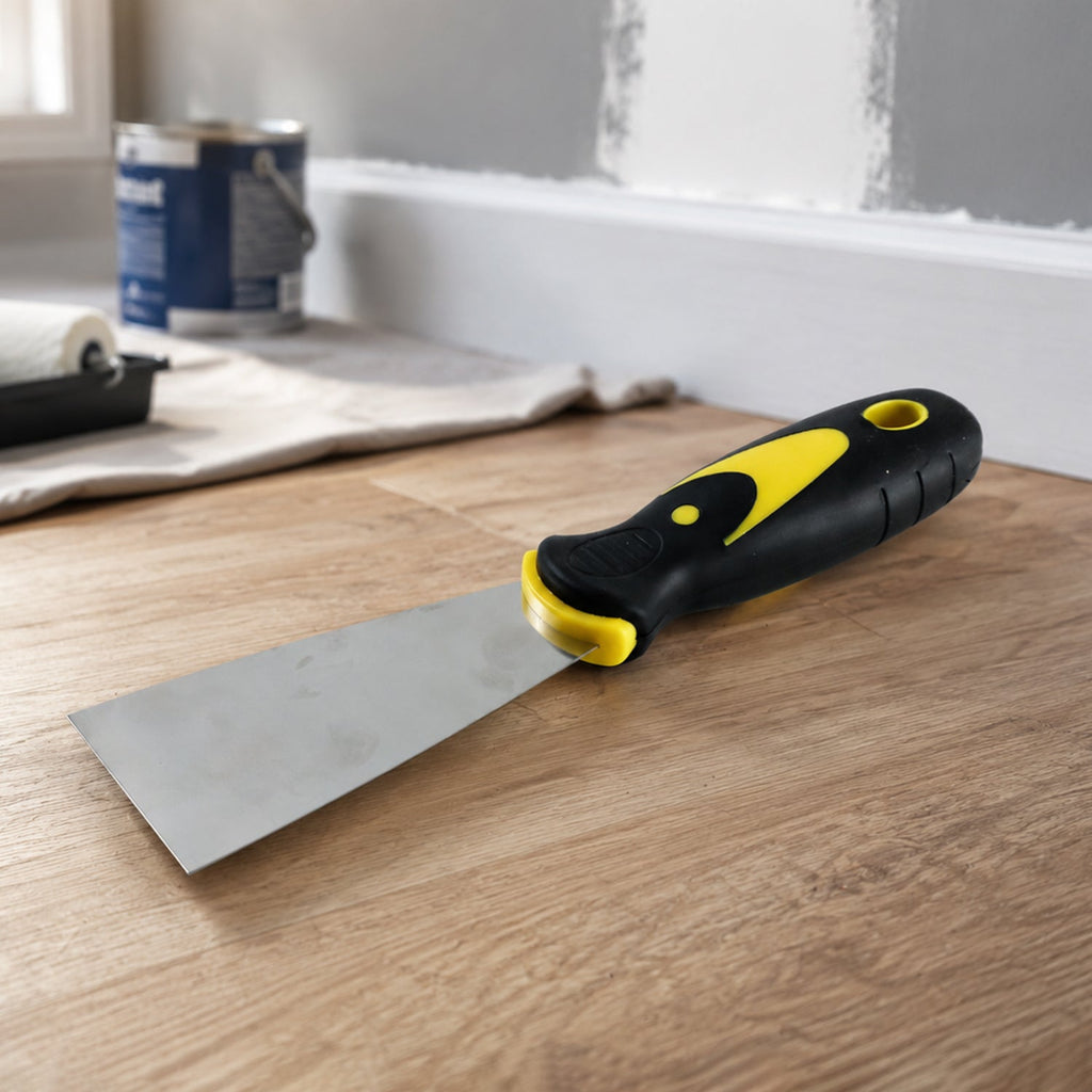 Wide scraper wall filler use