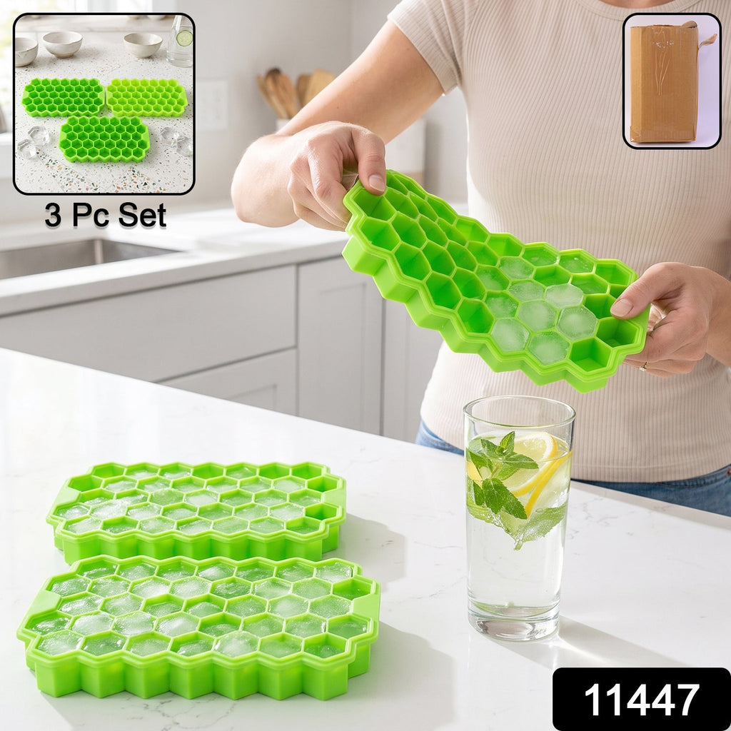 Set of 3 flexible silicone ice trays with 37 honeycomb cavities each