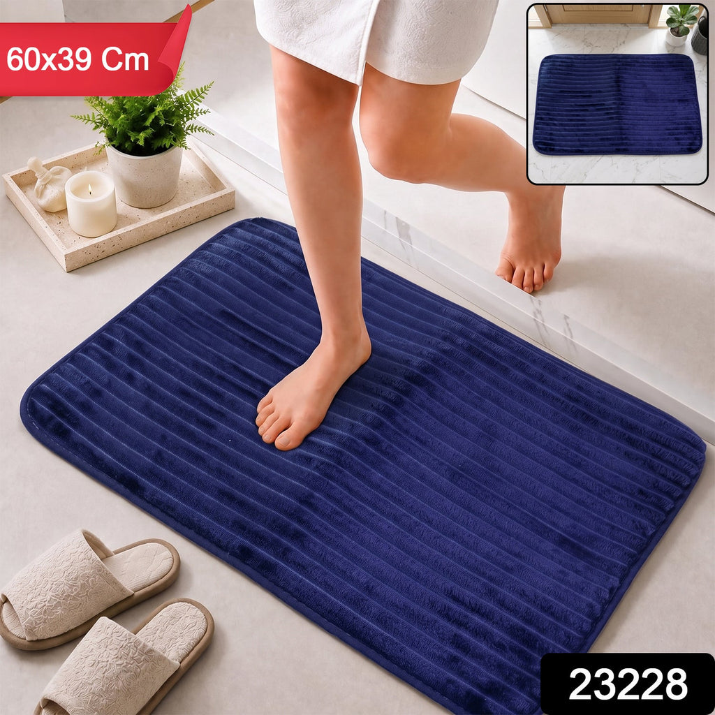 Memory foam bath mat with anti slip backing for bathrooms