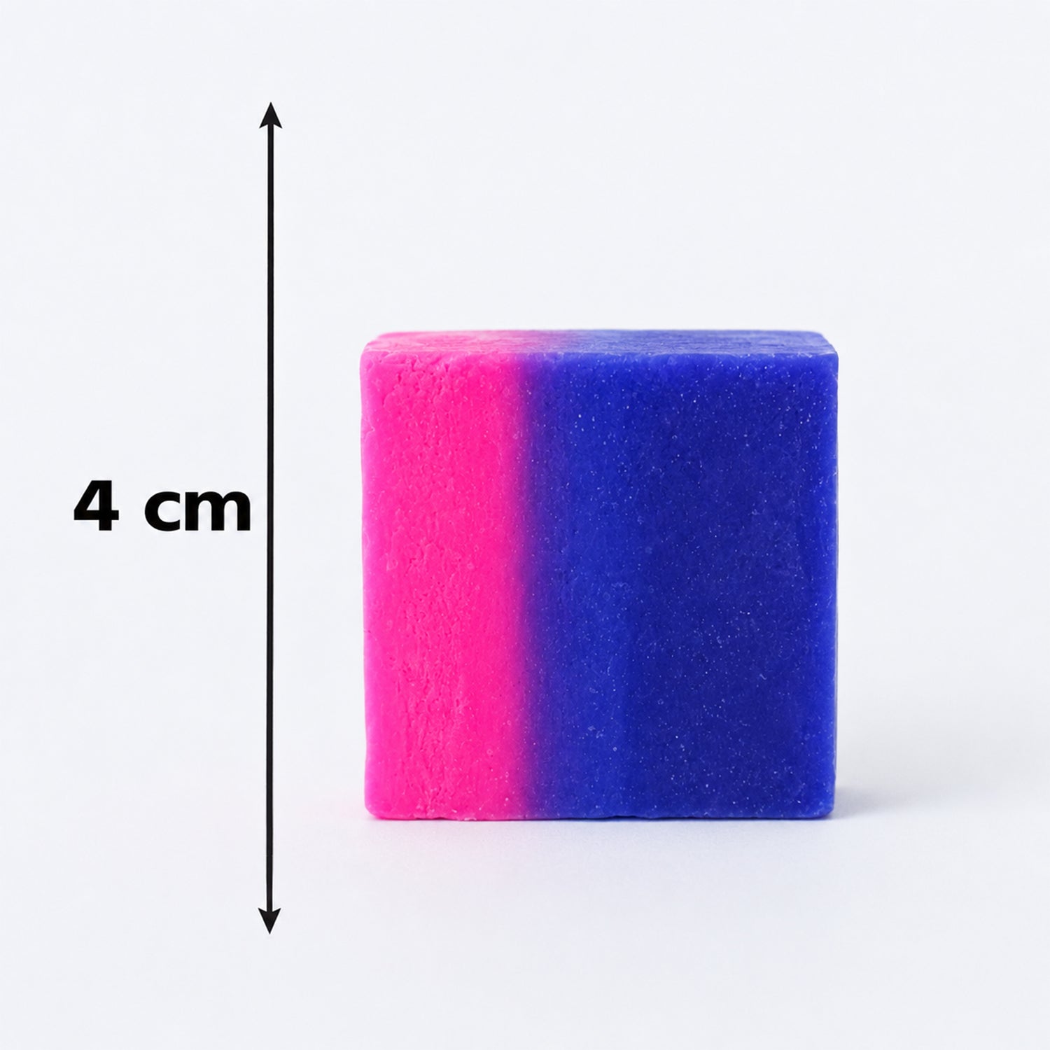 Deodorising toilet bowl cleaner for a consistently fresh bathroom environment.